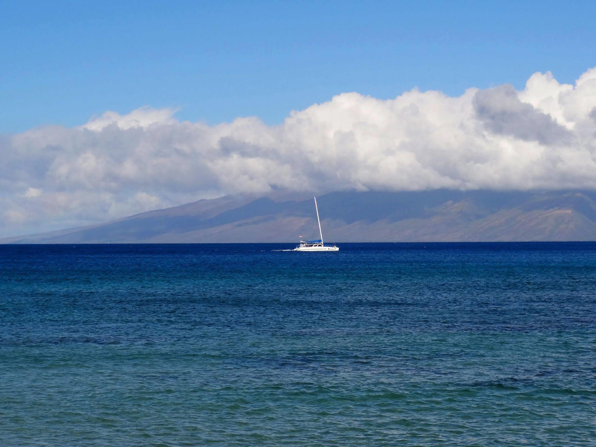 Kaleialoha Condominiums Lahaina Exterior photo